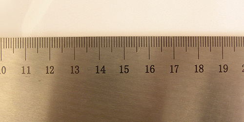 Рис. 4. Пример волоконной лазерной маркировки на металле 