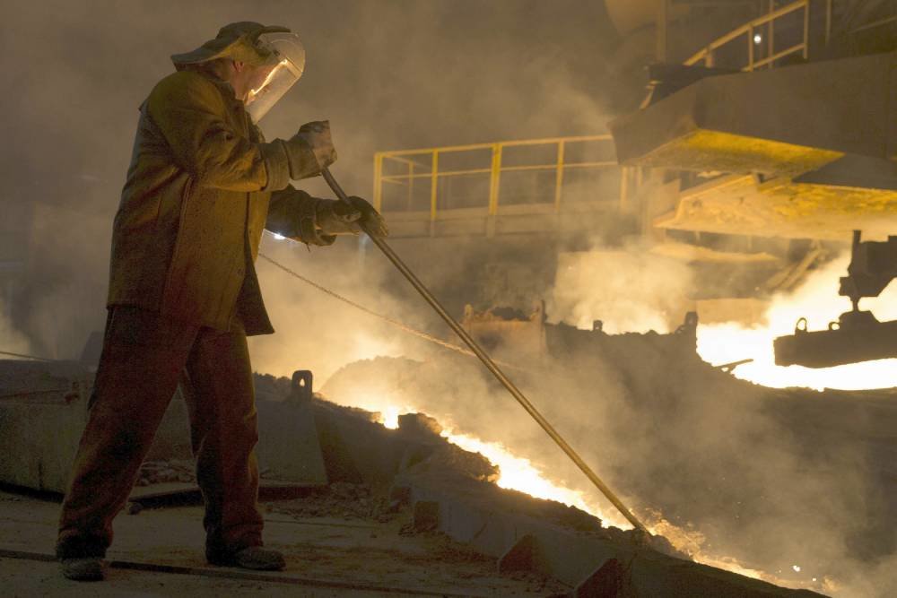 В 2021 году страны ЕС импортировали 9,1 млн тонн стальной продукции из России на 6,2 млрд евро. Фото: REUTERS